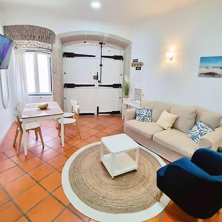 Spacieux A Alfama, A Deux Pas Du Chateau * Lisboa